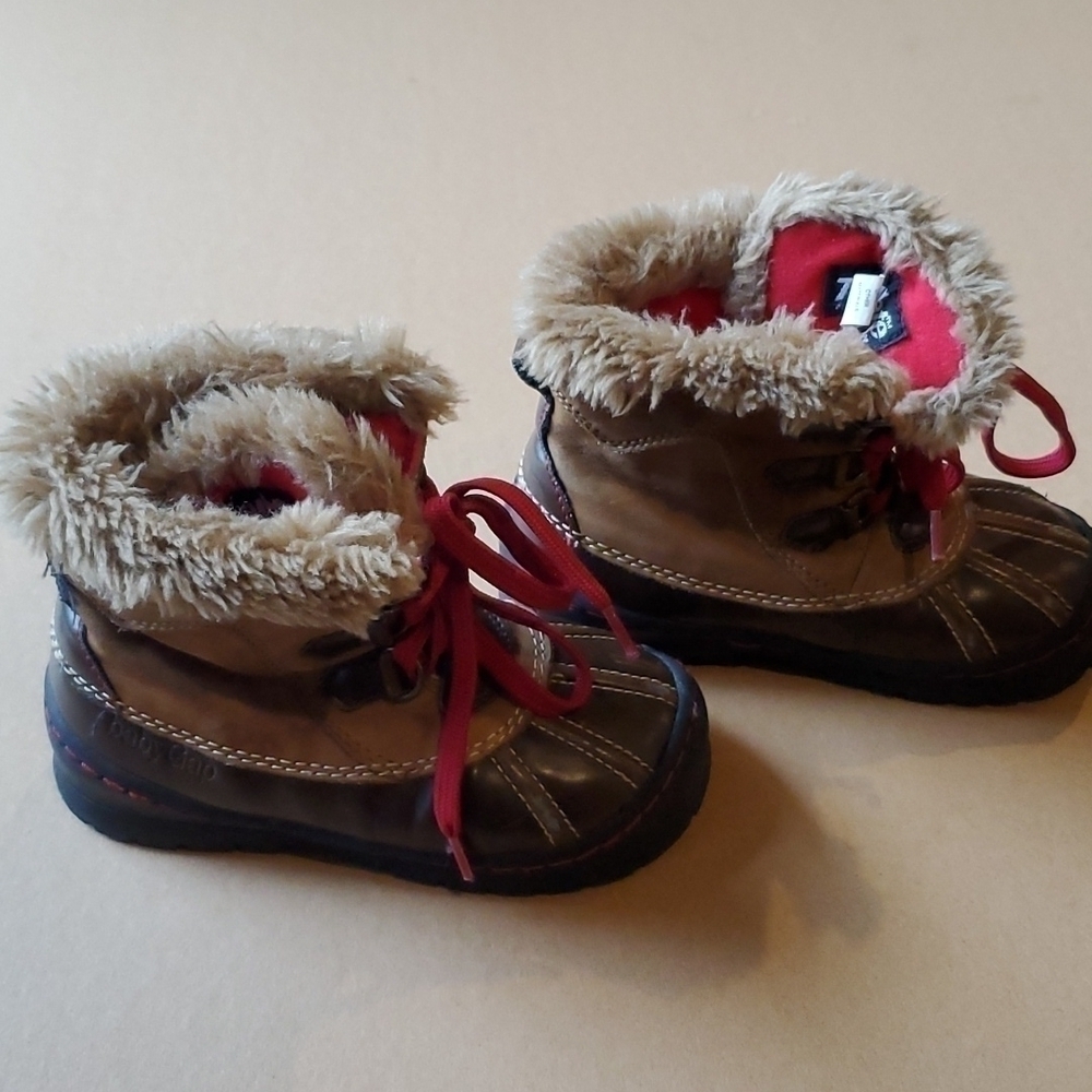 GAP Kids Boots with Faux Fur Lining - Brown and Red - Picture 2 of 10